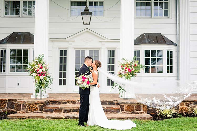 65ee4d16-5e5d-4c0c-8526-c7ab78284811