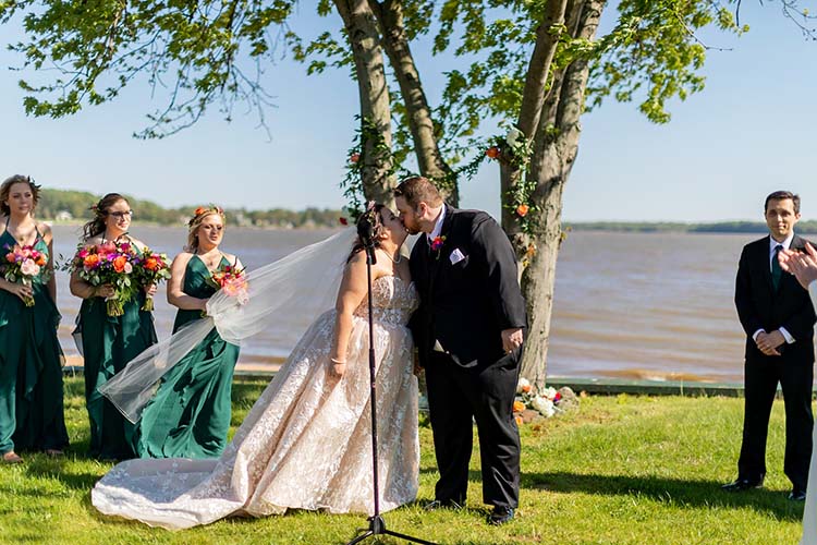 bombs over betty ceremony